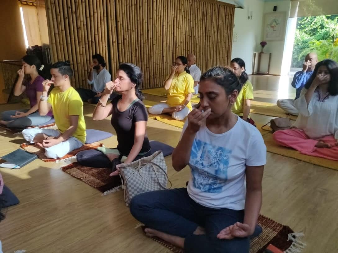Pranayama sivananda-delhi-pranayama-workshop